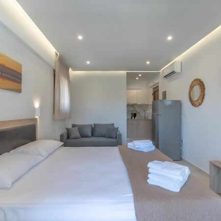 Sunshine Rooms And Suites Vrasná Exteriér fotografie