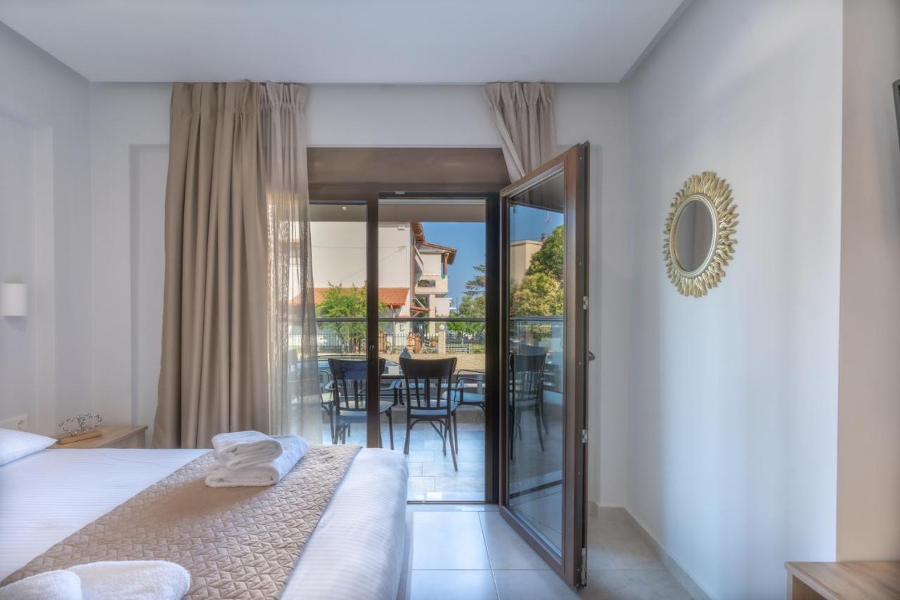 Sunshine Rooms And Suites Vrasná Exteriér fotografie