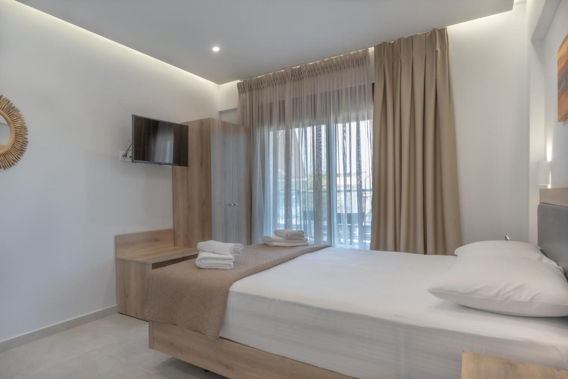 Sunshine Rooms And Suites Vrasná Exteriér fotografie